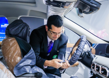 تعقد أول مسابقة لمهارات الخدمة العالمية لشركة JETOUR على نطاق واسع ،مما يسمح للمستخدمين في جميع أنحاء العالم بالاستمتاع بجودة الخدمة